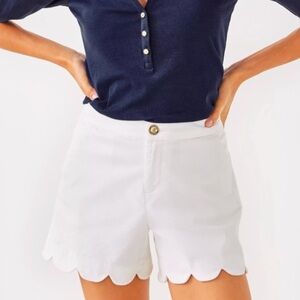 Lilly Pulitzer White High Waist Scallop Buttercup Shorts